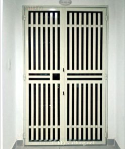 Mẫu cửa sắt chung cư sơn tĩnh điện CK793 đã có mặt tại Cơ Khí Gia Hưng - TpHCM